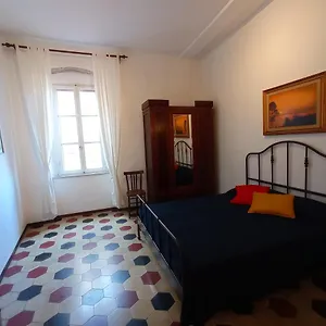 romantica-toscana-historical-village-house.it-tuscanyhotel.com/